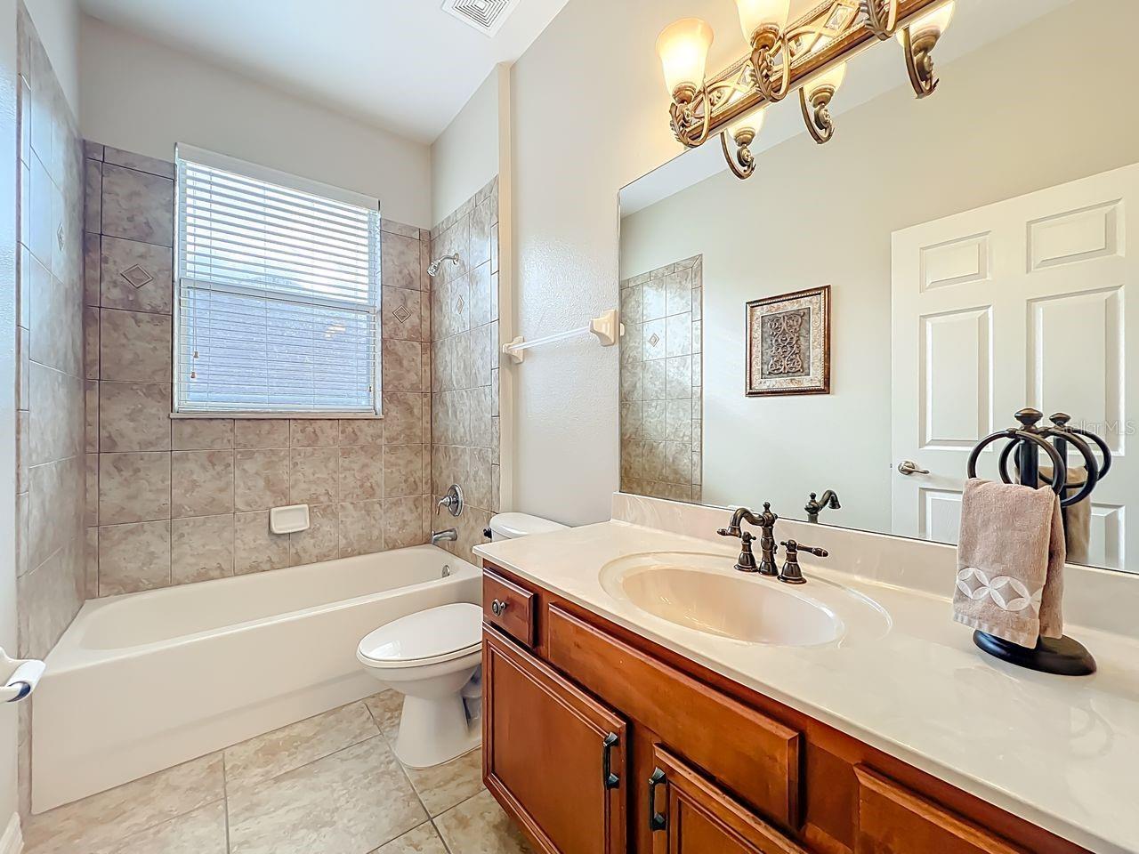 Image 15 of 52 For 934 Rock Creek Street