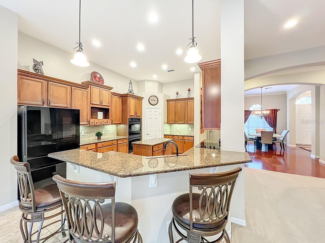 Image 24 of 52 For 934 Rock Creek Street