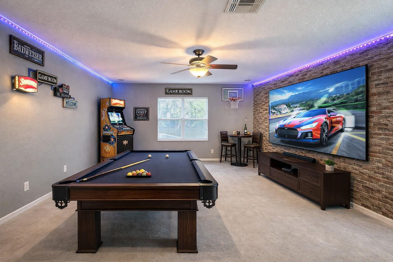 Image 31 of 52 For 934 Rock Creek Street