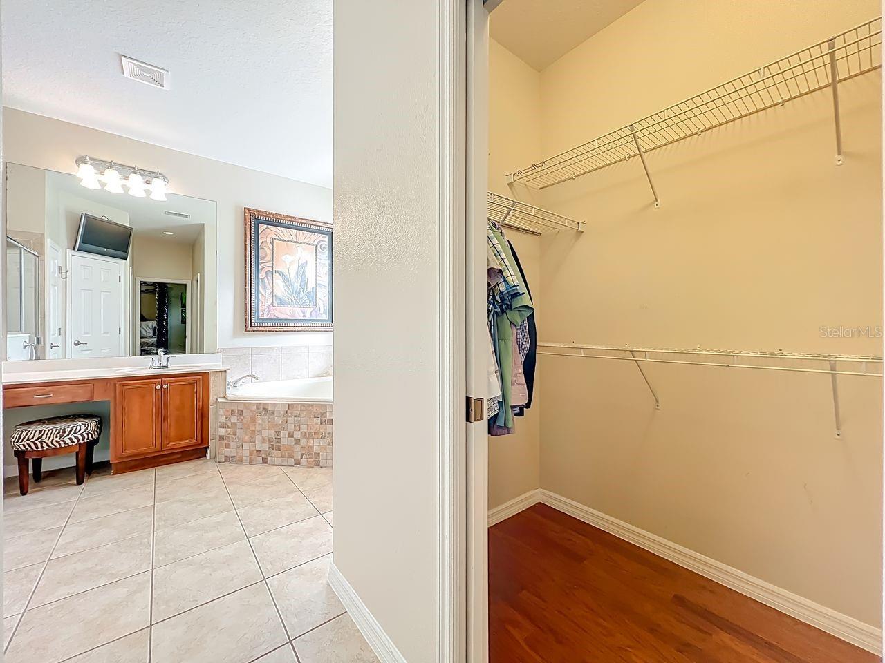 Image 35 of 52 For 934 Rock Creek Street