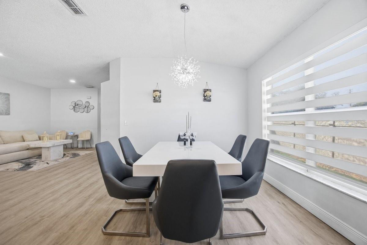 Image 10 of 19 For 2894 Falling Tree Circle