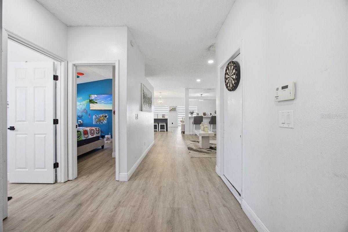 Image 3 of 19 For 2894 Falling Tree Circle