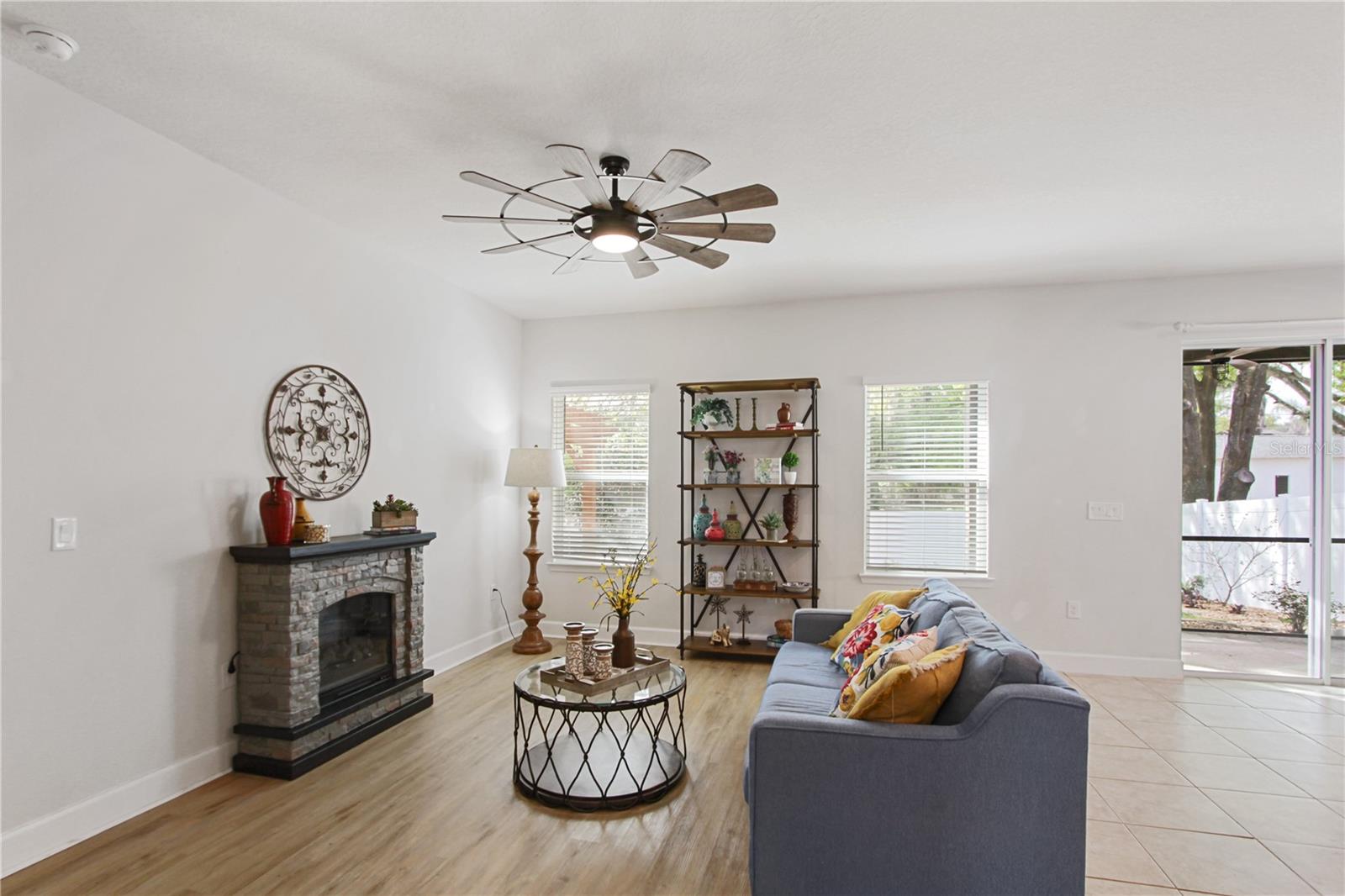 Image 8 of 31 For 420 Spring Pond Lane