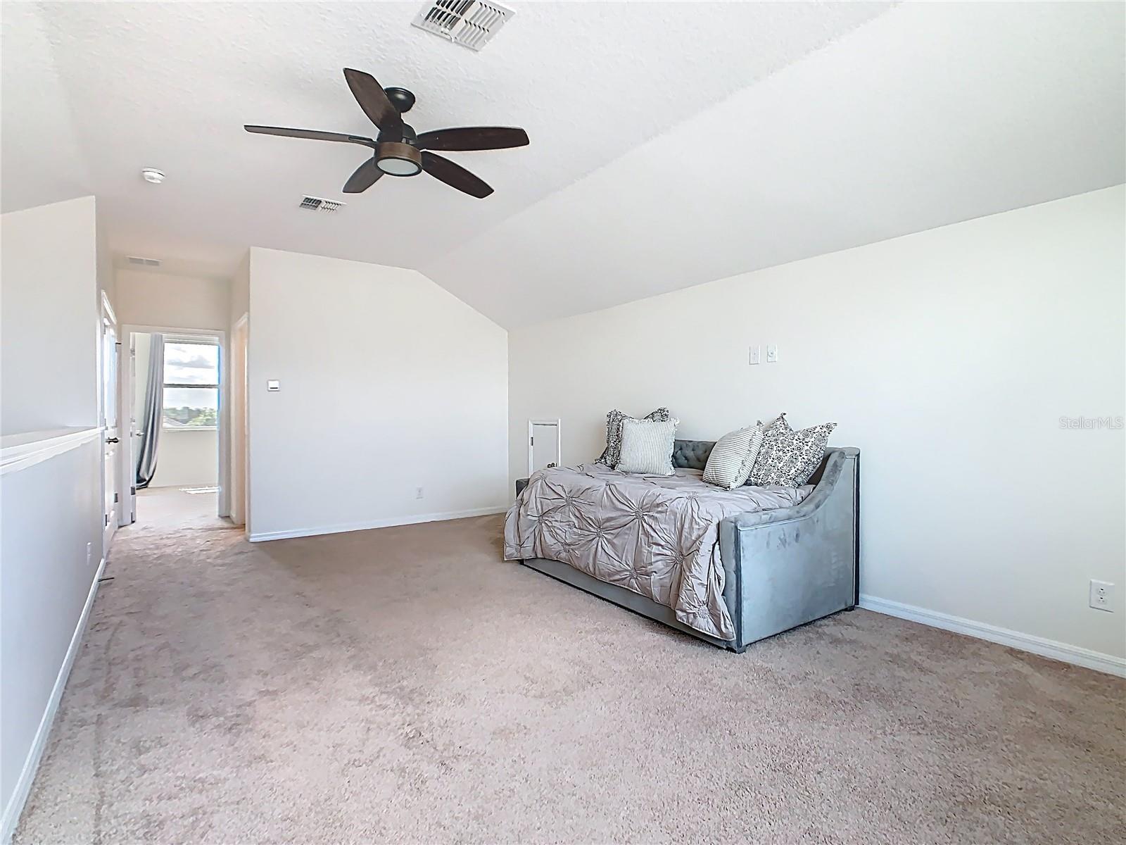 Image 21 of 48 For 2090 Brillante Drive