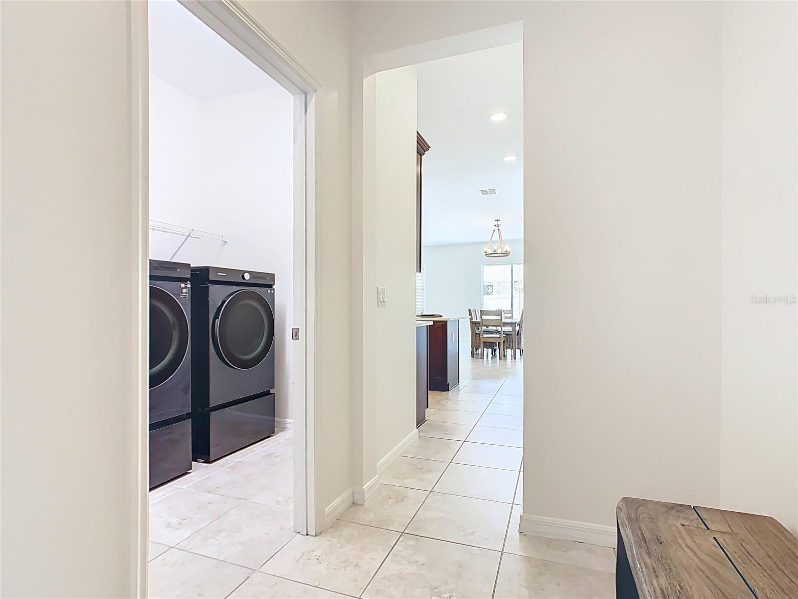 Image 33 of 48 For 2090 Brillante Drive