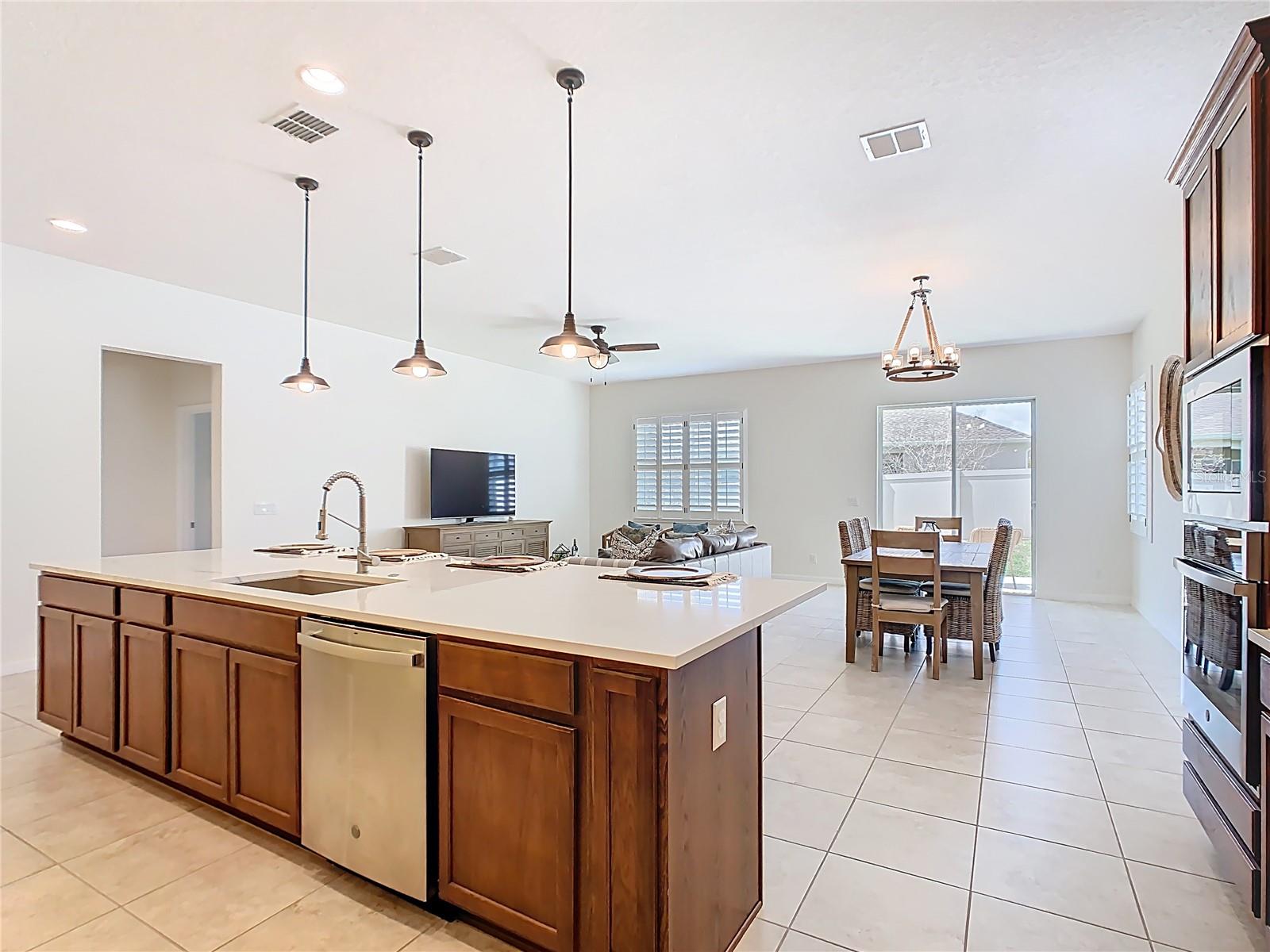 Image 9 of 48 For 2090 Brillante Drive