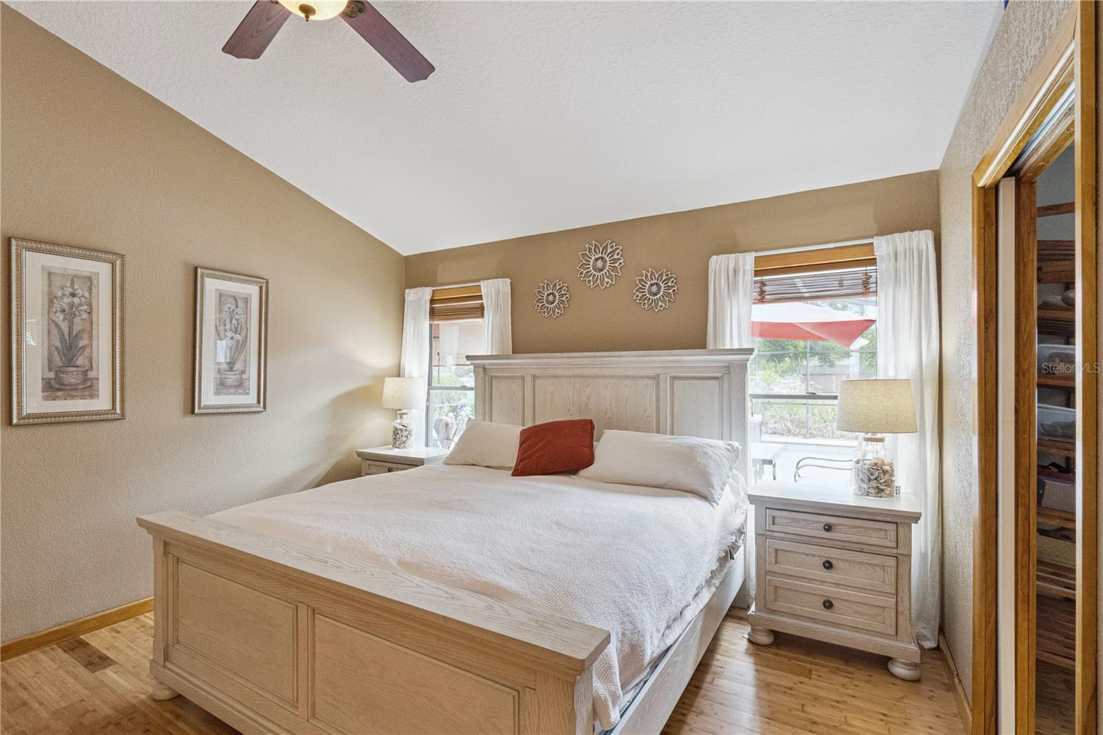 Image 17 of 54 For 2925 Godwin Road