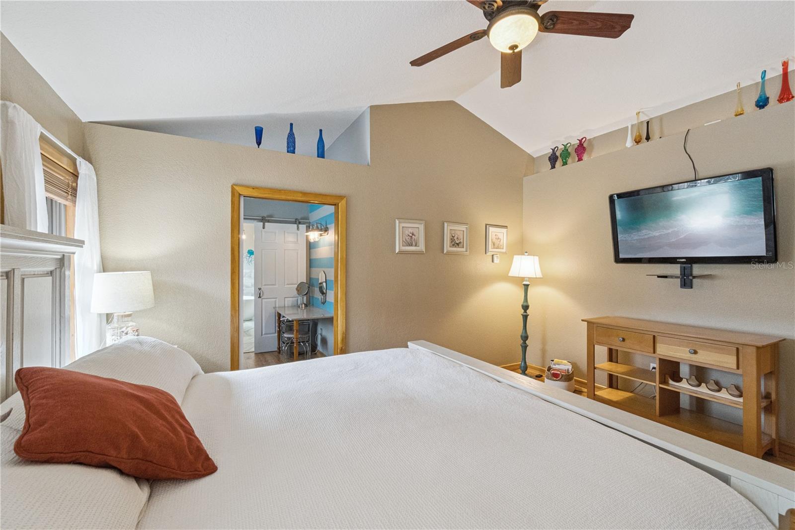 Image 19 of 54 For 2925 Godwin Road