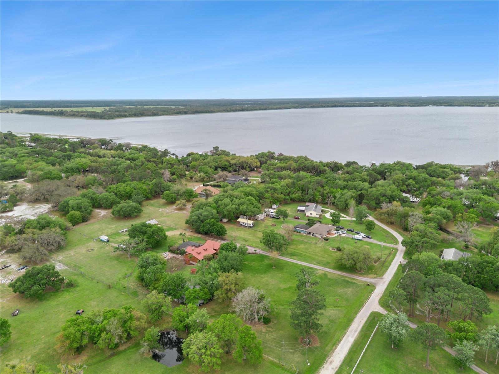 Image 44 of 54 For 2925 Godwin Road