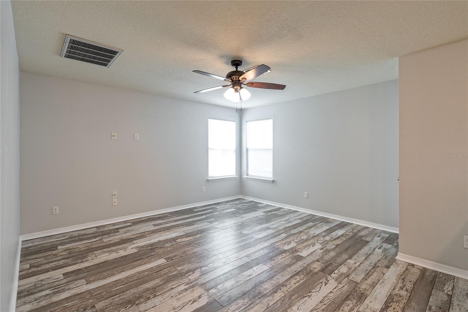 Image 25 of 34 For 1210 Bassano Way