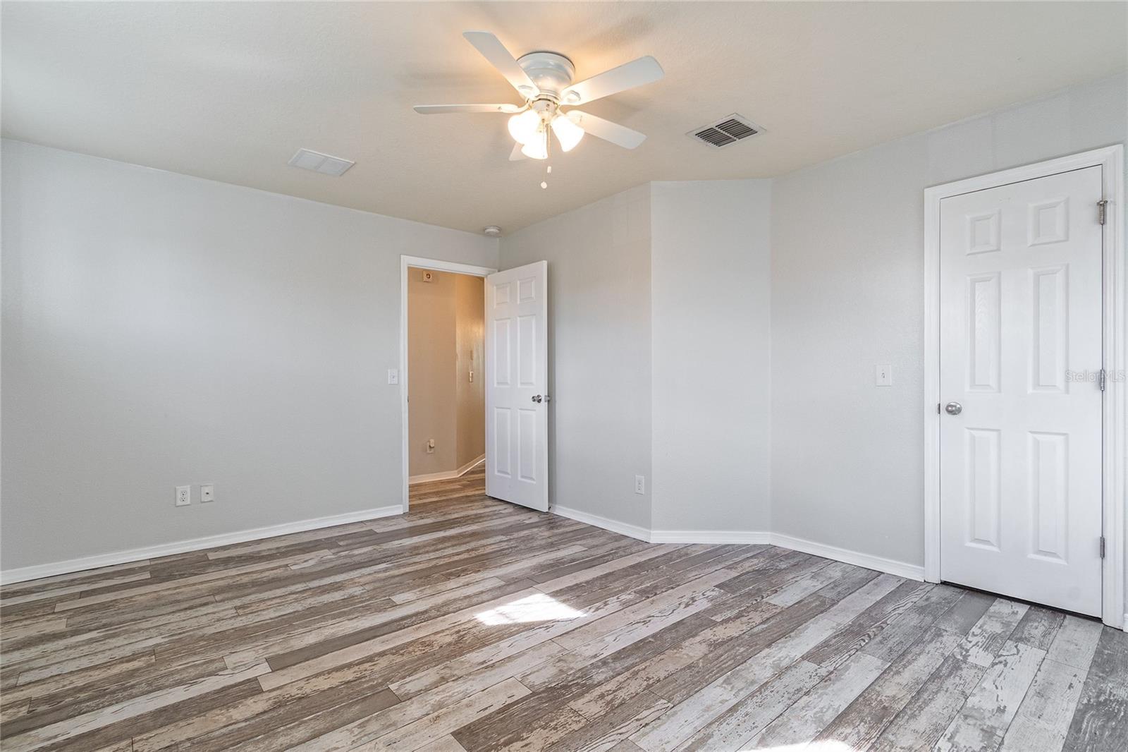 Image 28 of 34 For 1210 Bassano Way