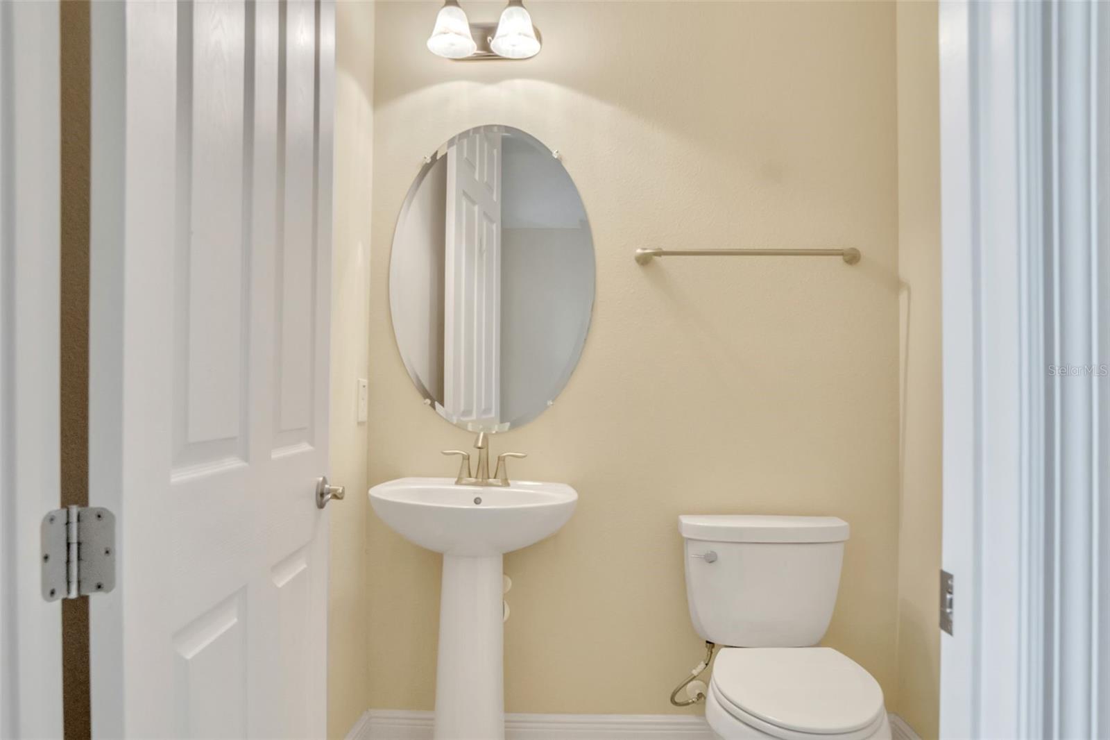 Image 15 of 54 For 1081 Windlass Court