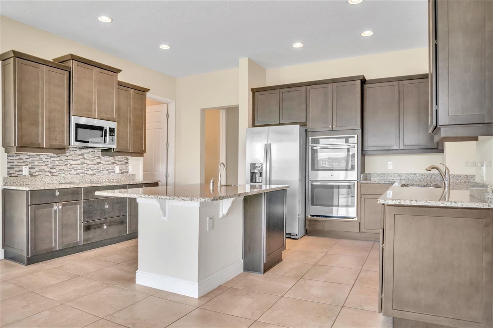 Image 32 of 54 For 1081 Windlass Court