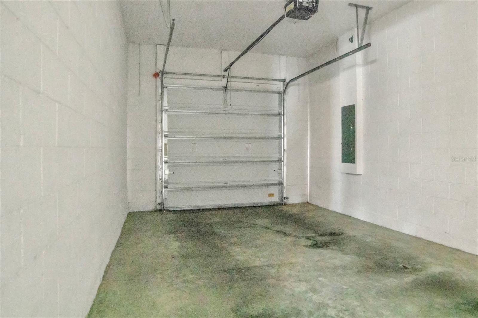 Image 42 of 54 For 1081 Windlass Court