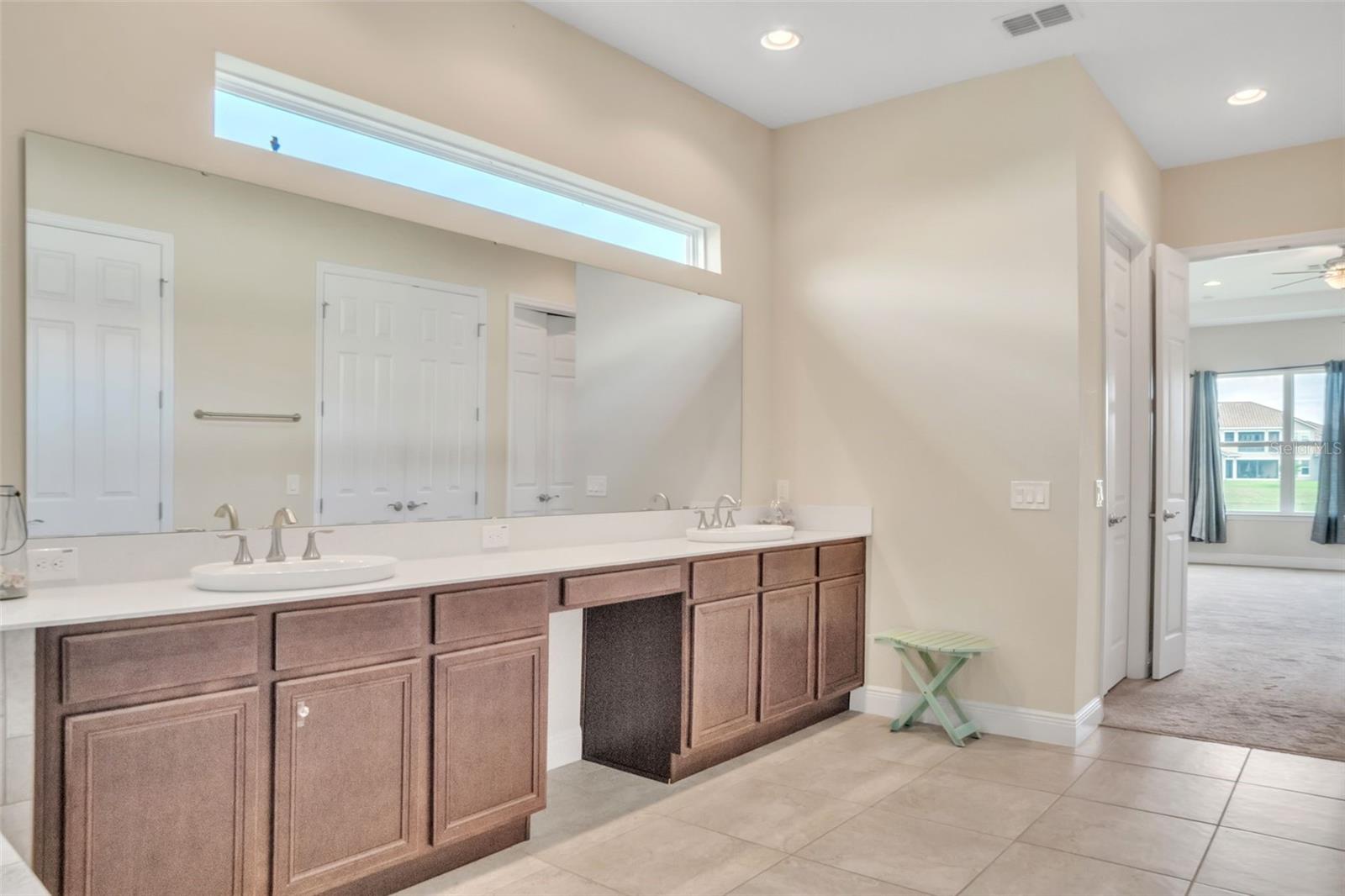 Image 51 of 54 For 1081 Windlass Court