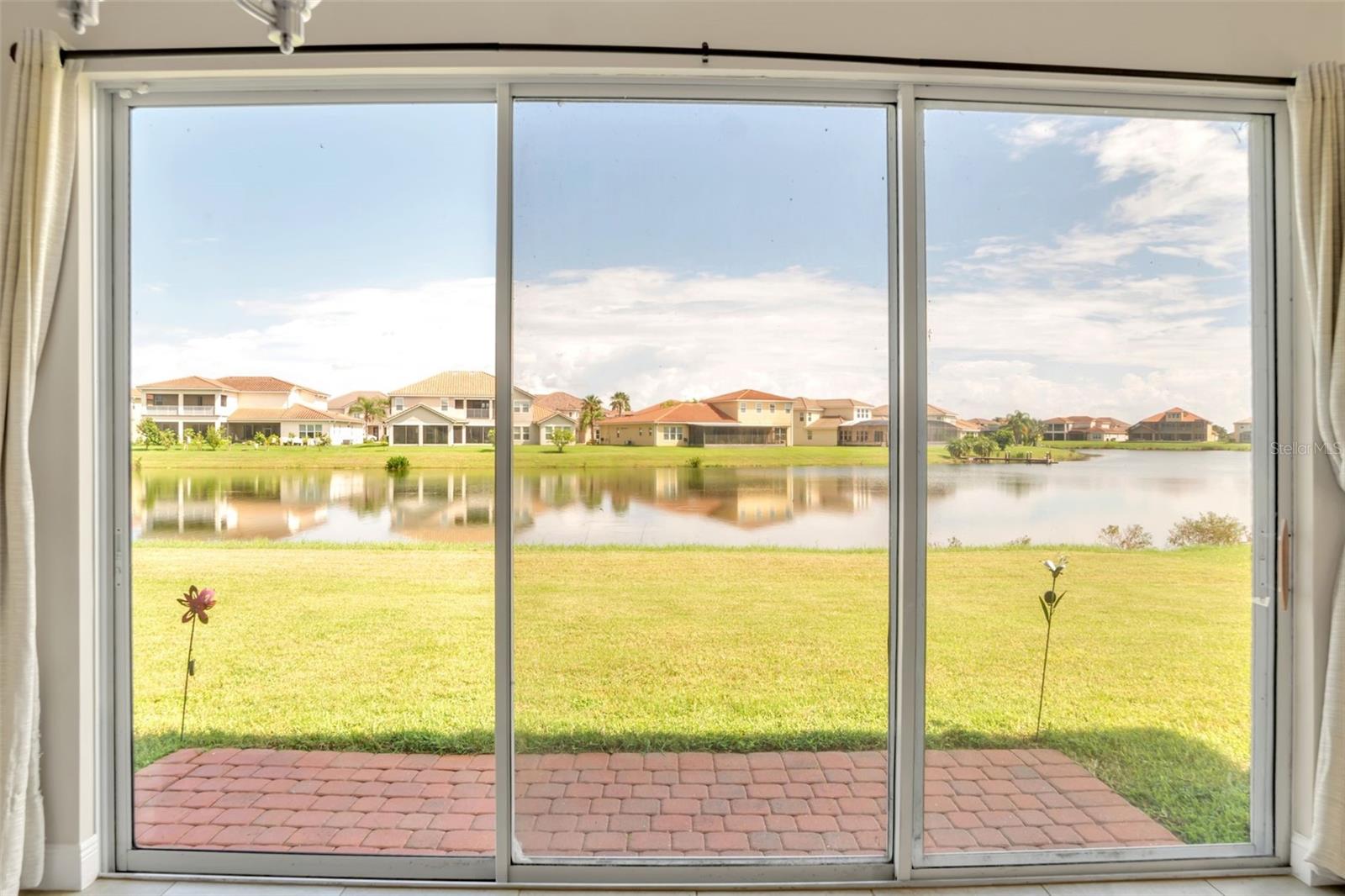 Image 6 of 54 For 1081 Windlass Court