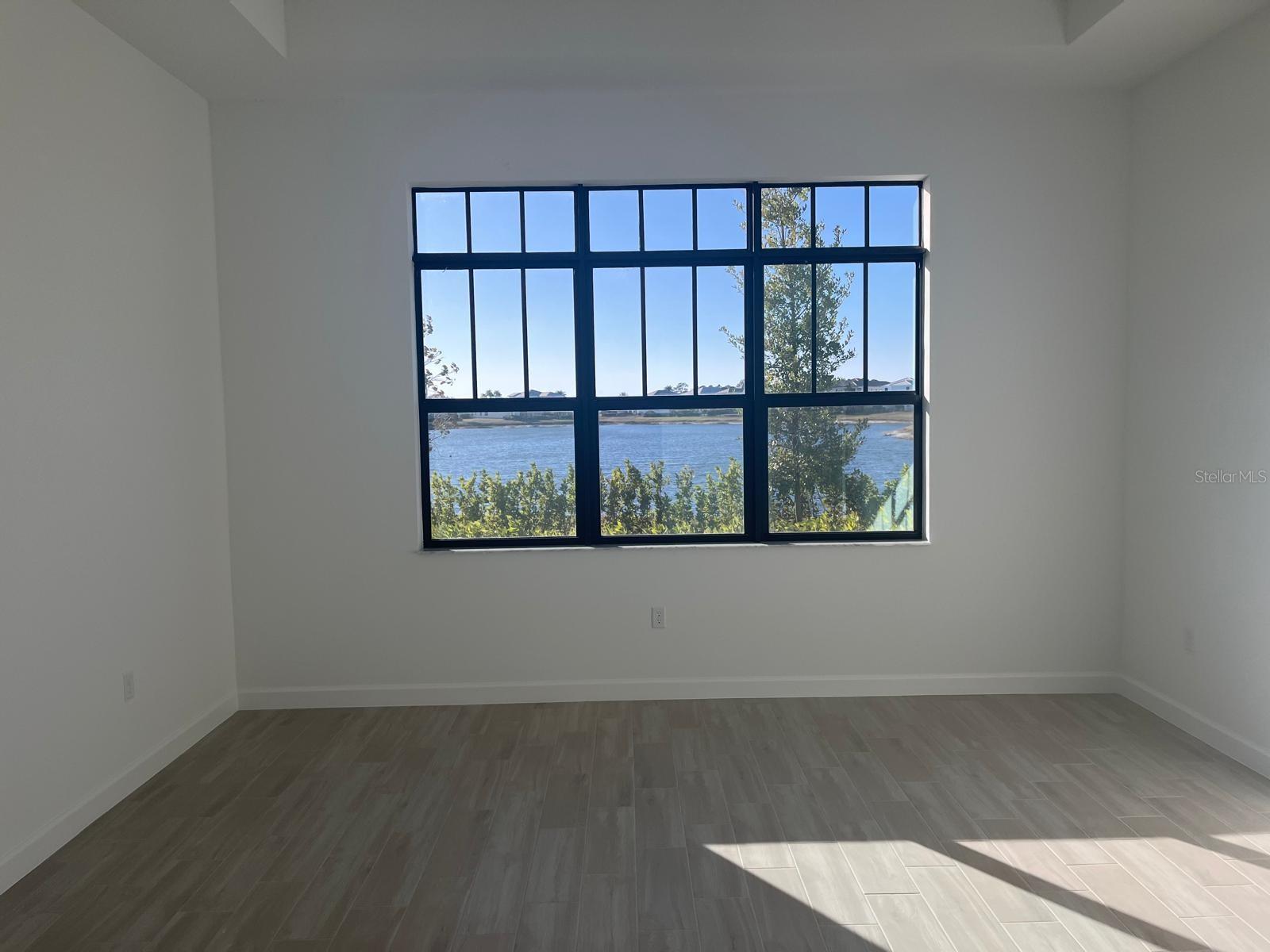 Image 12 of 19 For 449 Fascino Circle