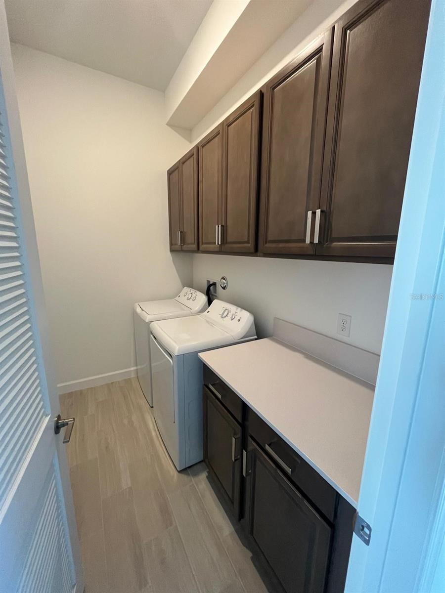 Image 17 of 19 For 449 Fascino Circle