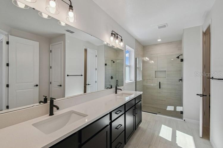 Image 11 of 16 For 3077 Voyager Avenue