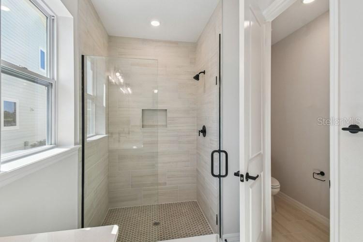 Image 12 of 16 For 3077 Voyager Avenue