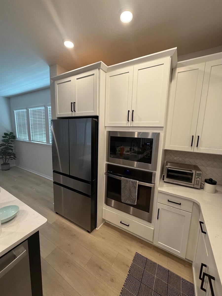 Image 4 of 16 For 3077 Voyager Avenue