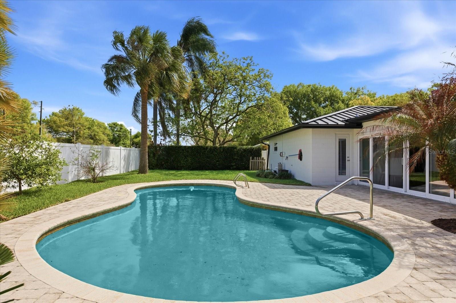 Image 30 of 38 For 2919 Bower Road