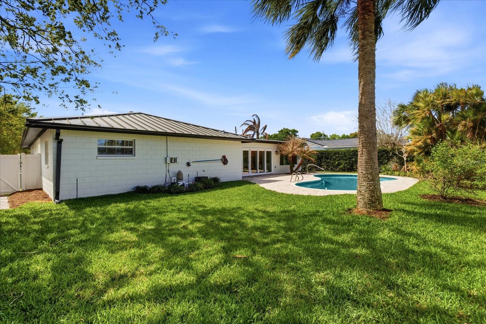 Image 31 of 38 For 2919 Bower Road