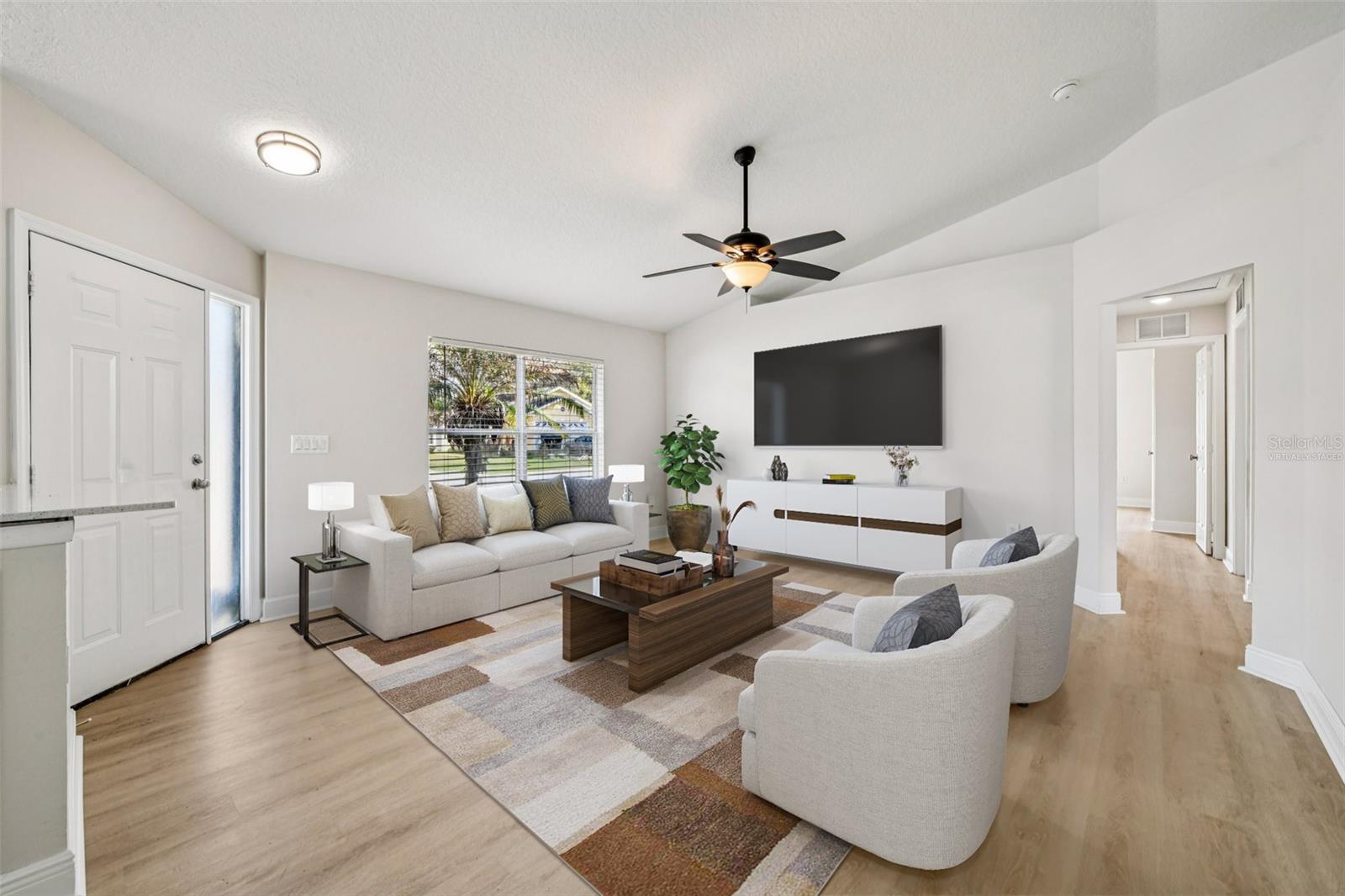 Image 3 of 25 For 2333 Northern Leaf Street