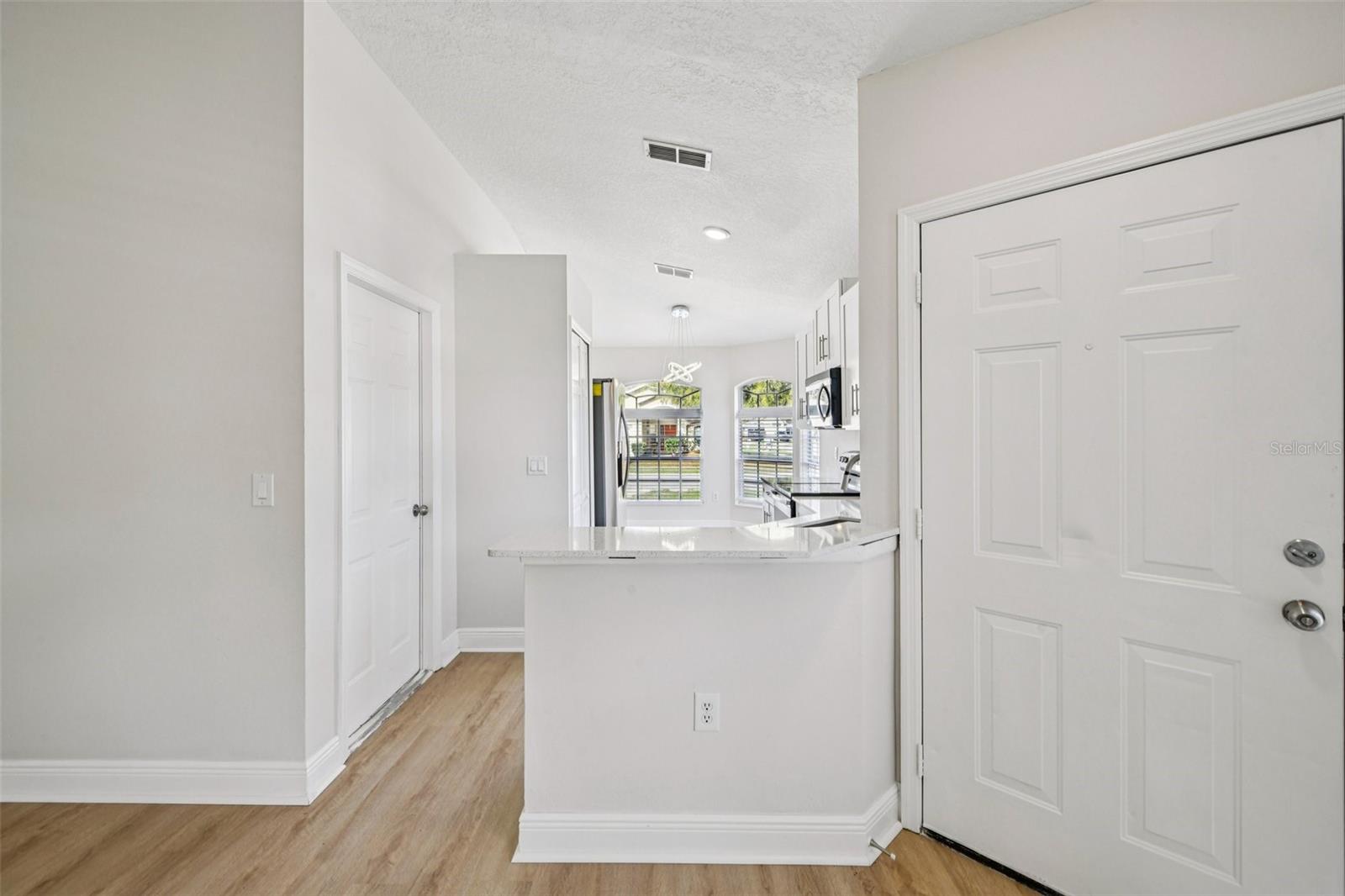 Image 8 of 25 For 2333 Northern Leaf Street