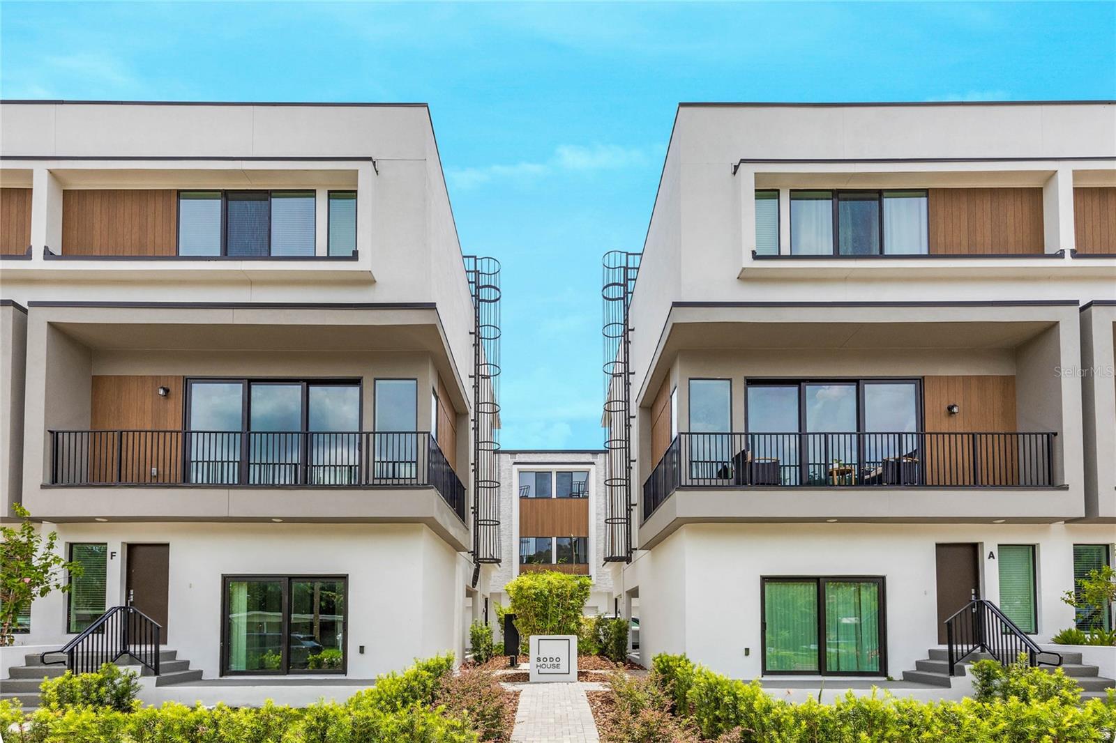 Image 27 of 31 For 52 Harding Street A