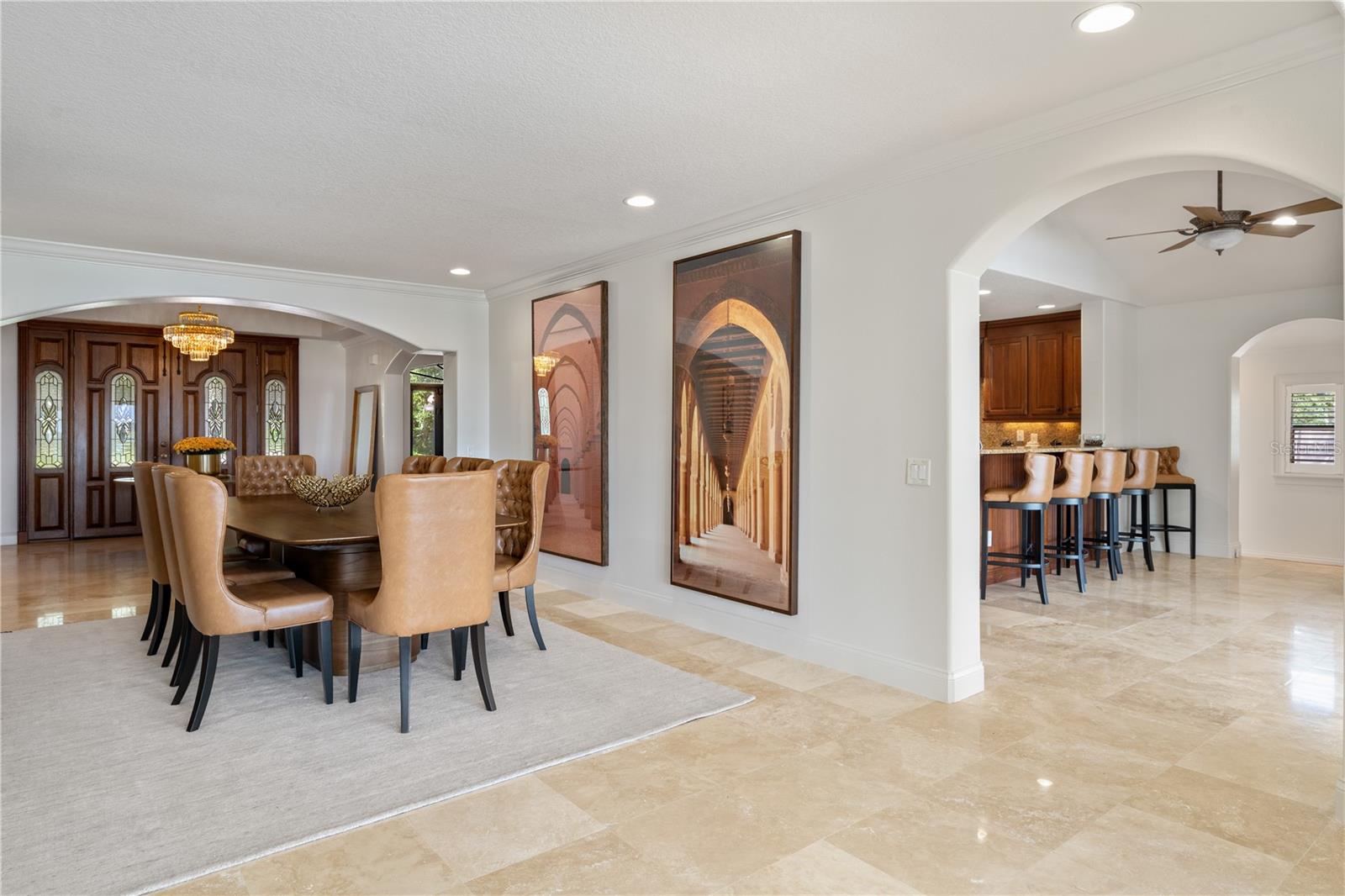 Image 12 of 52 For 325 Magnolia Street