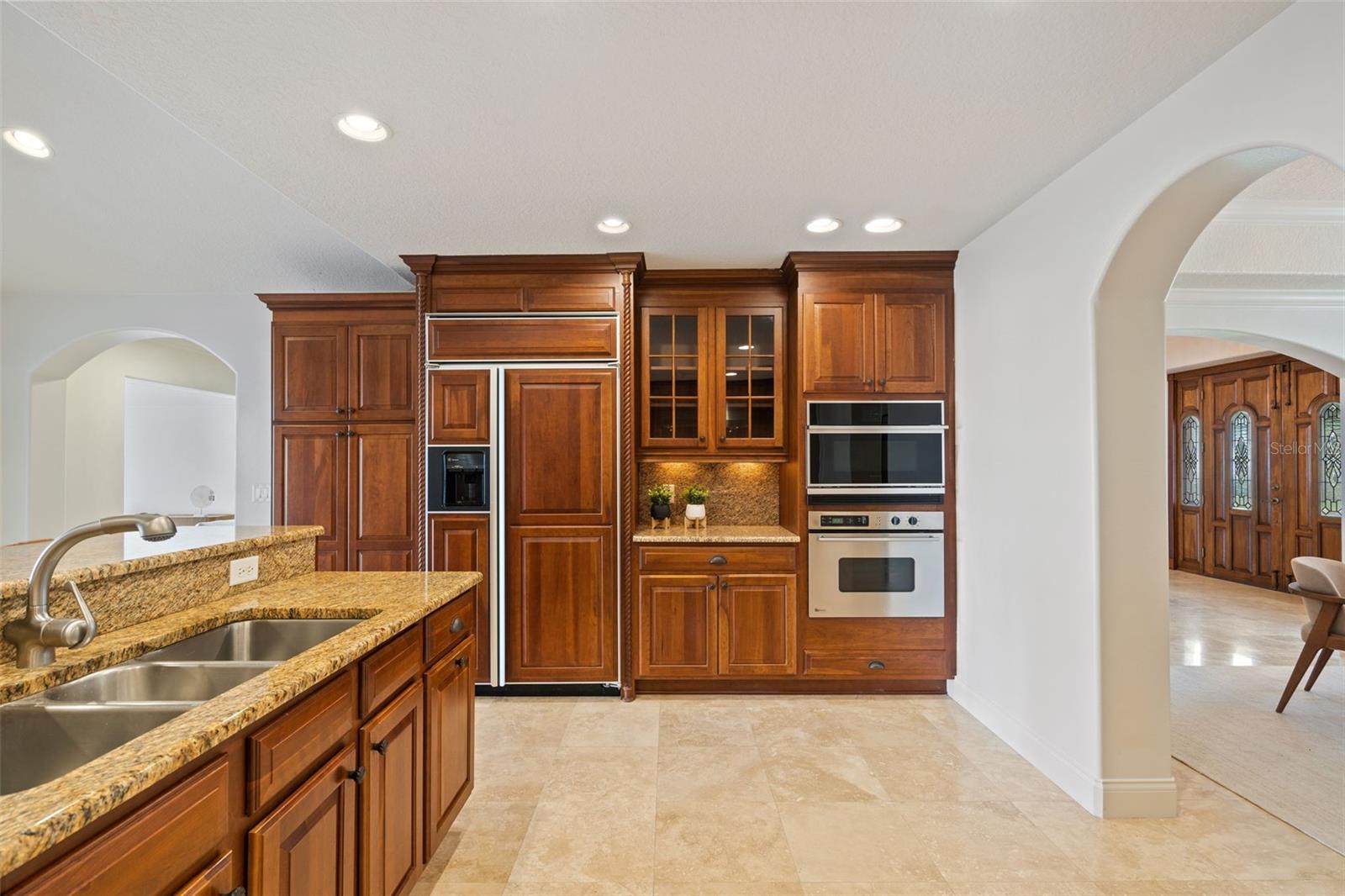 Image 16 of 52 For 325 Magnolia Street