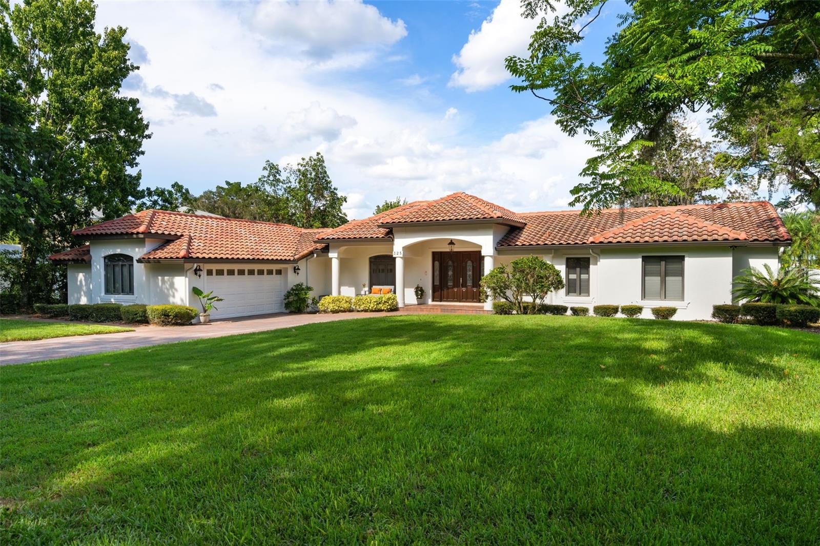 Image 41 of 52 For 325 Magnolia Street