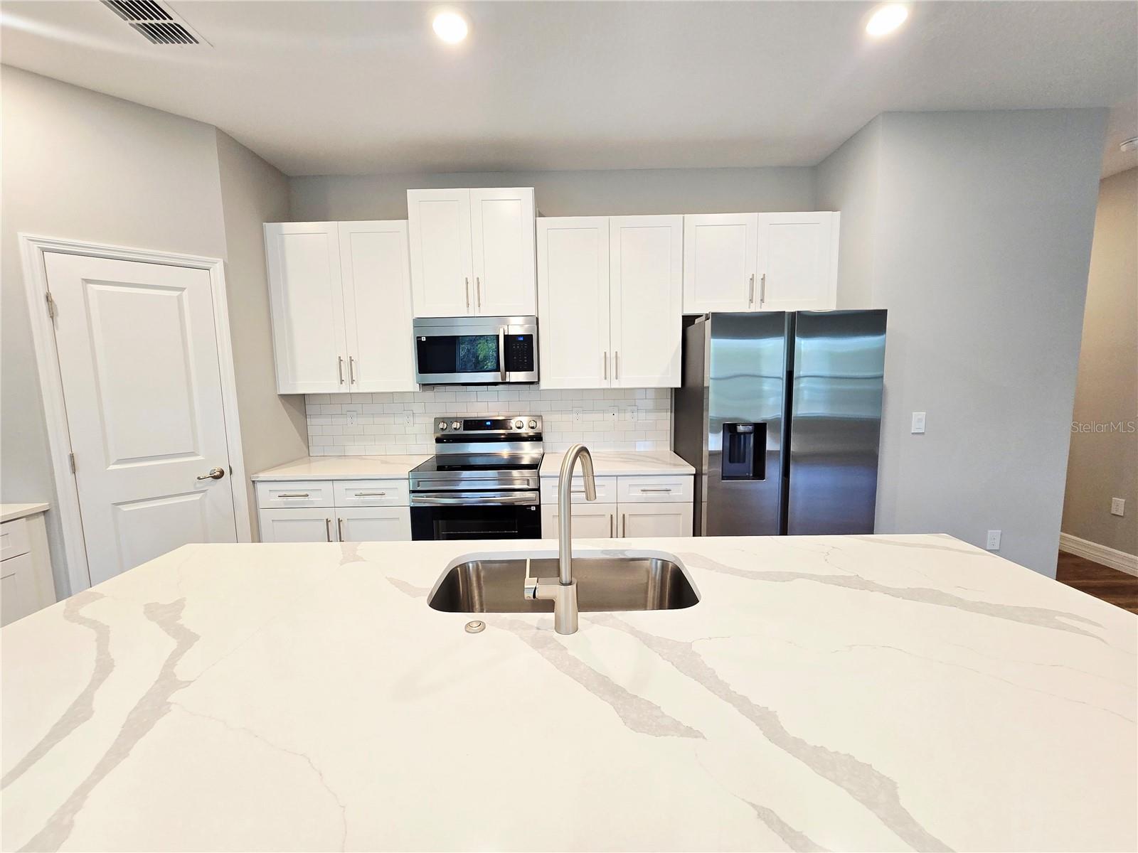 Image 48 of 92 For 87 Vinca Street