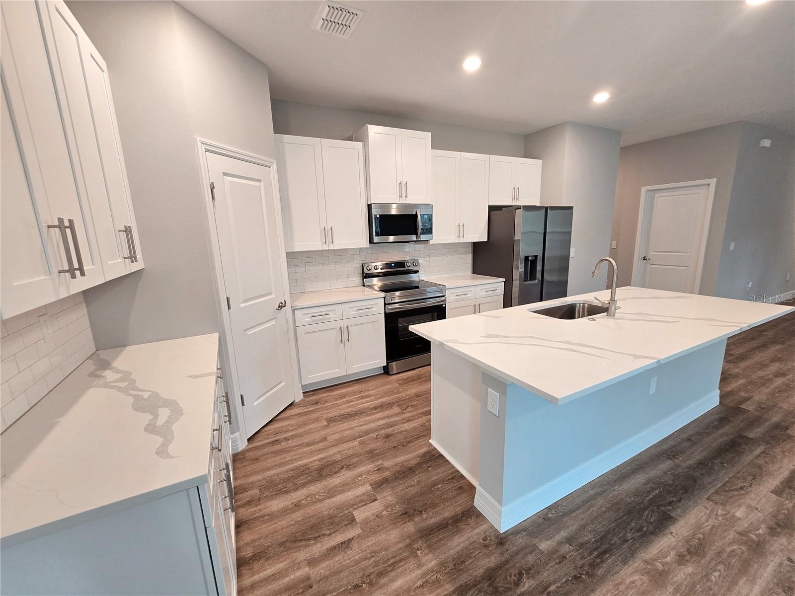 Image 50 of 92 For 87 Vinca Street