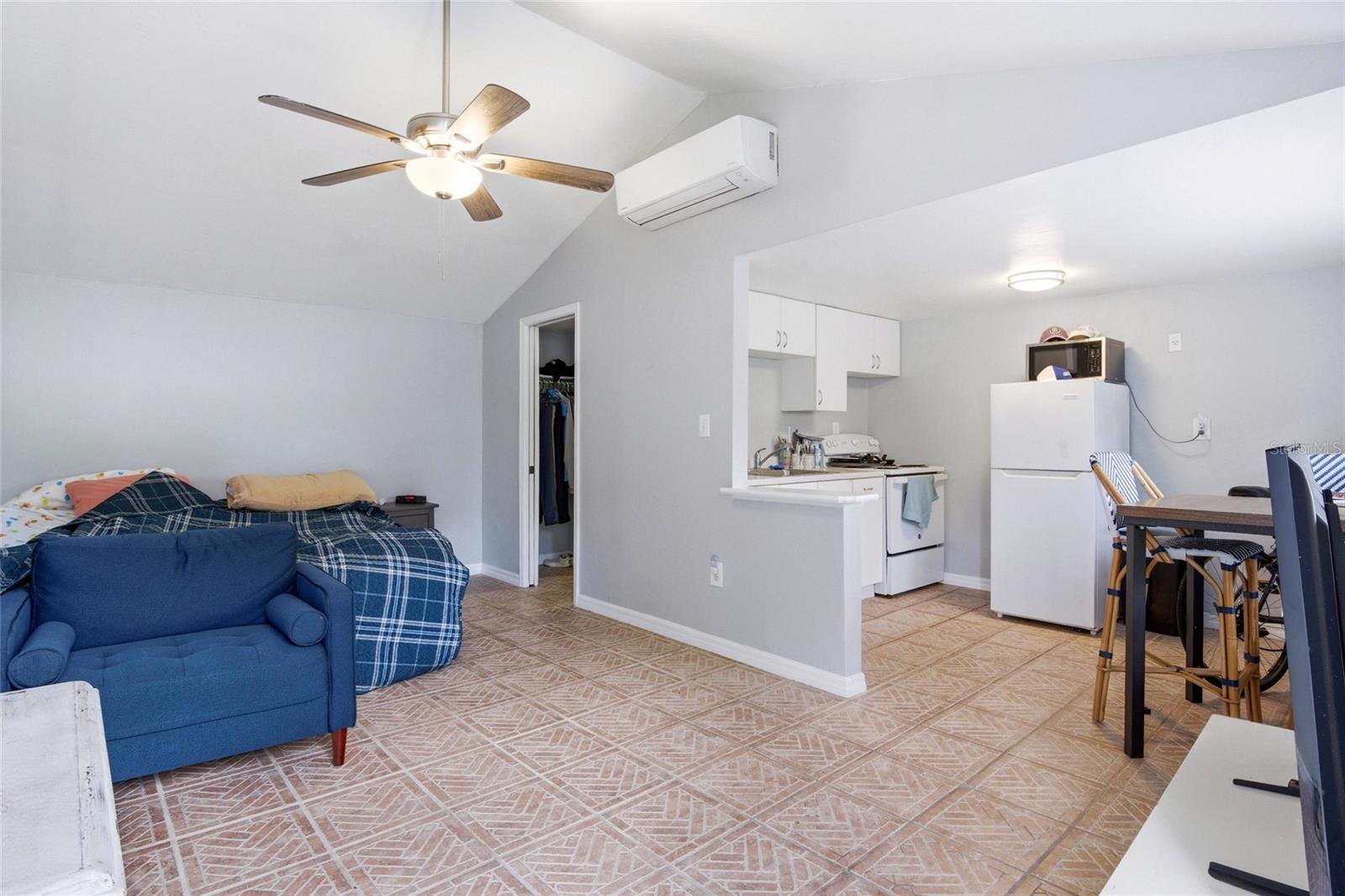 Image 17 of 45 For 1921 Jefferson Street