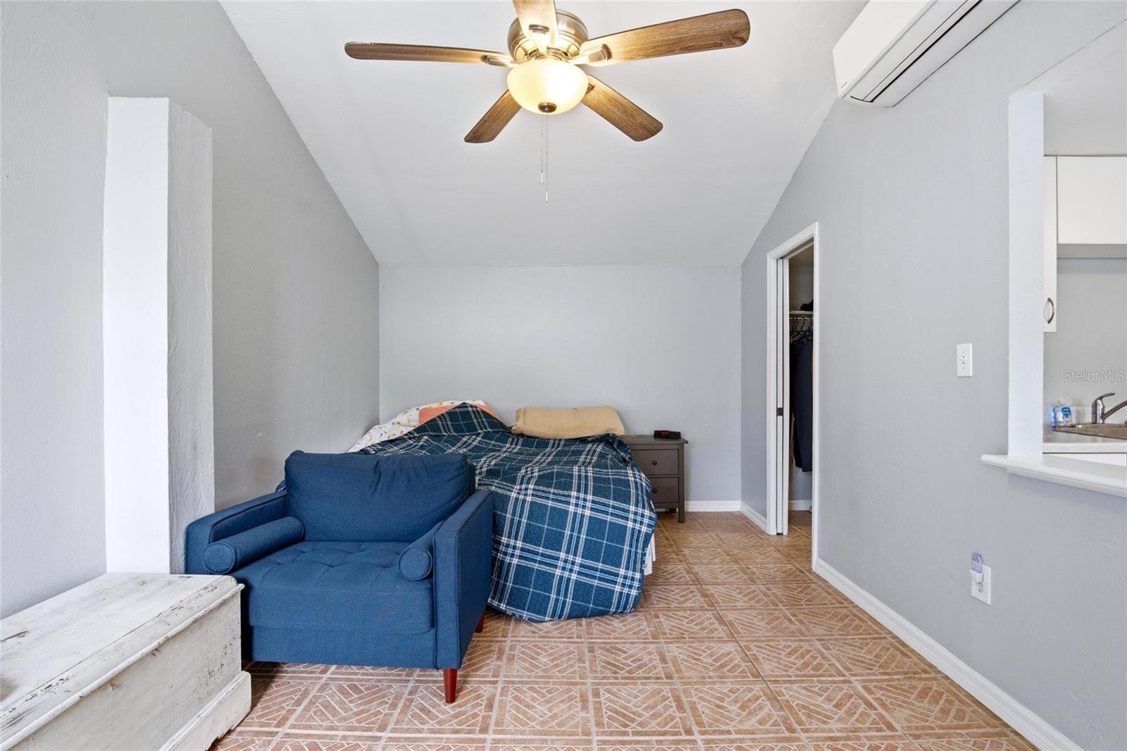 Image 18 of 45 For 1921 Jefferson Street