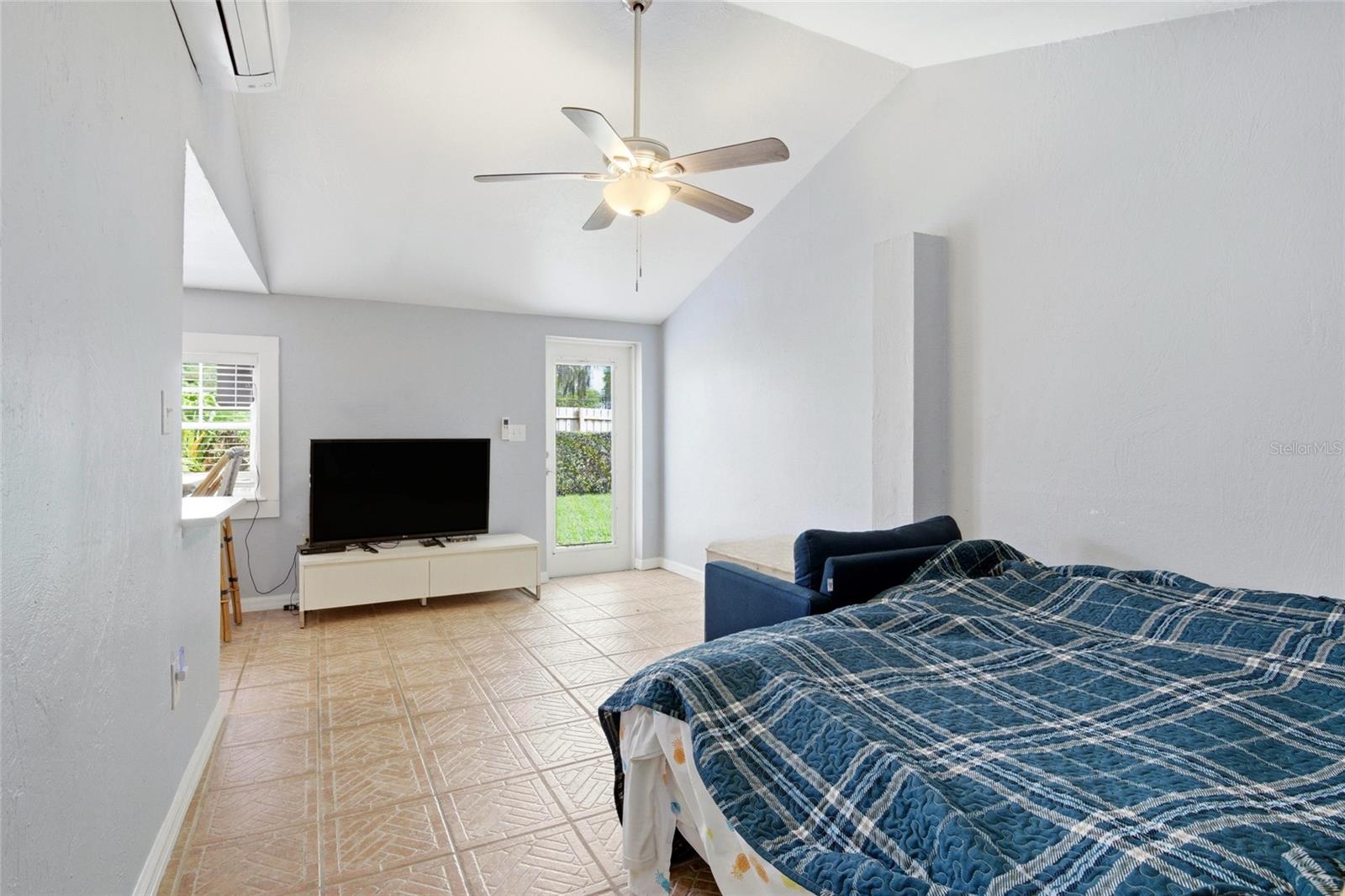 Image 22 of 45 For 1921 Jefferson Street