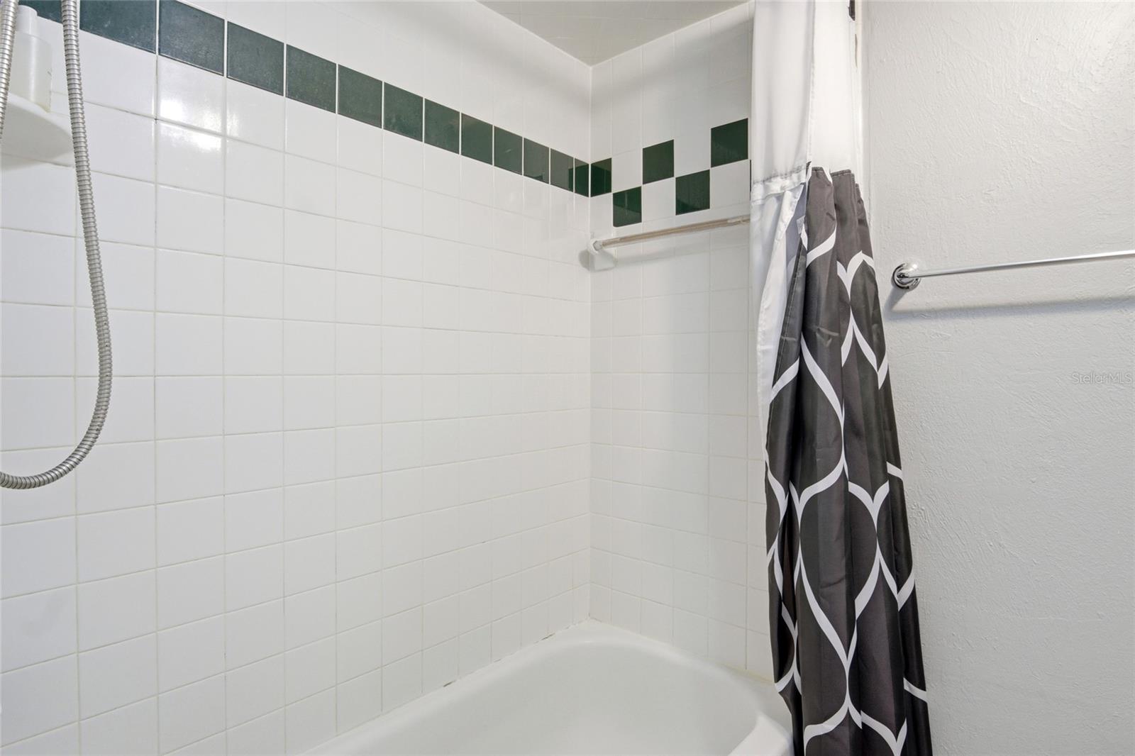 Image 26 of 45 For 1921 Jefferson Street