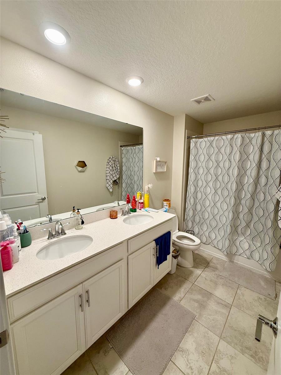 Image 11 of 18 For 1742 Chatsworth Circle