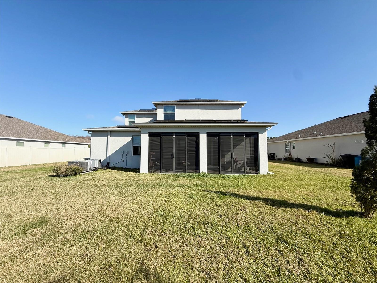 Image 16 of 18 For 1742 Chatsworth Circle