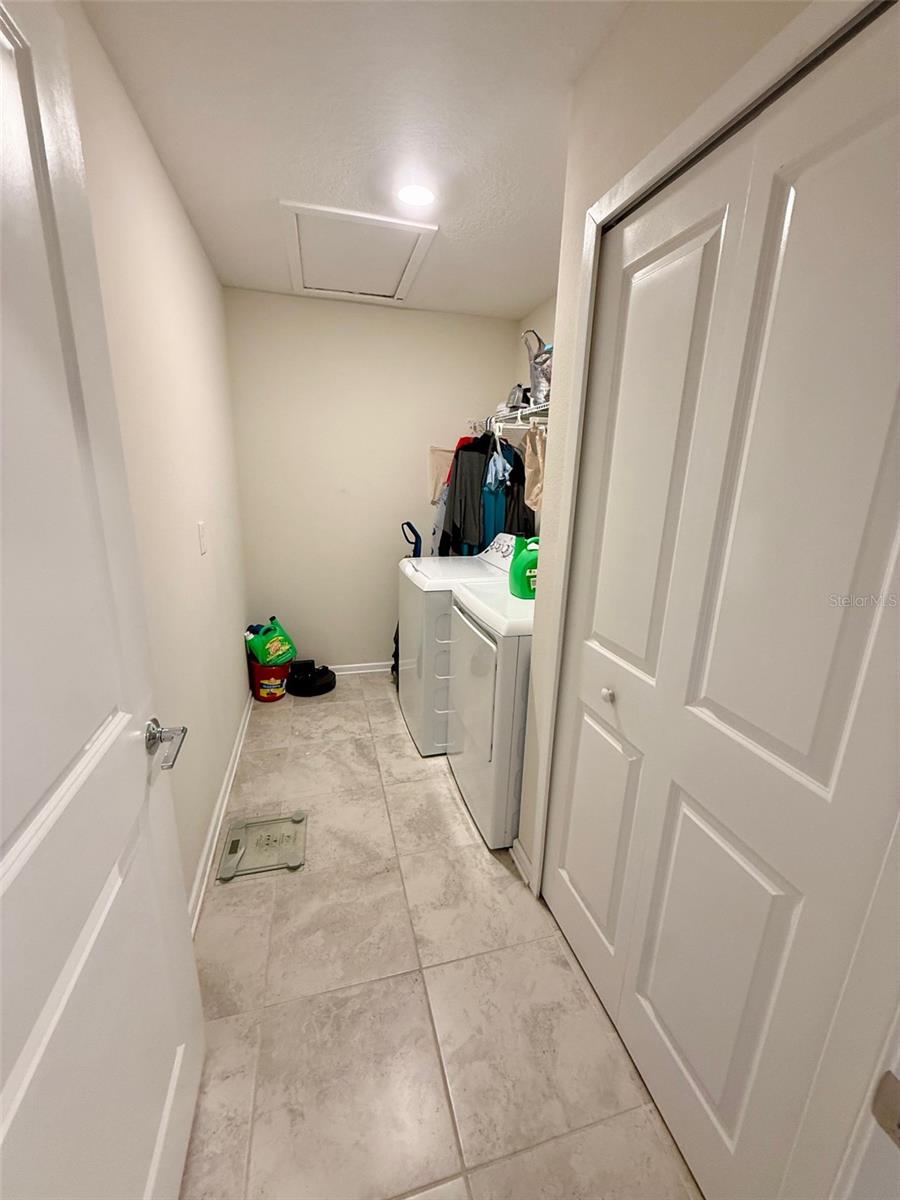 Image 9 of 18 For 1742 Chatsworth Circle