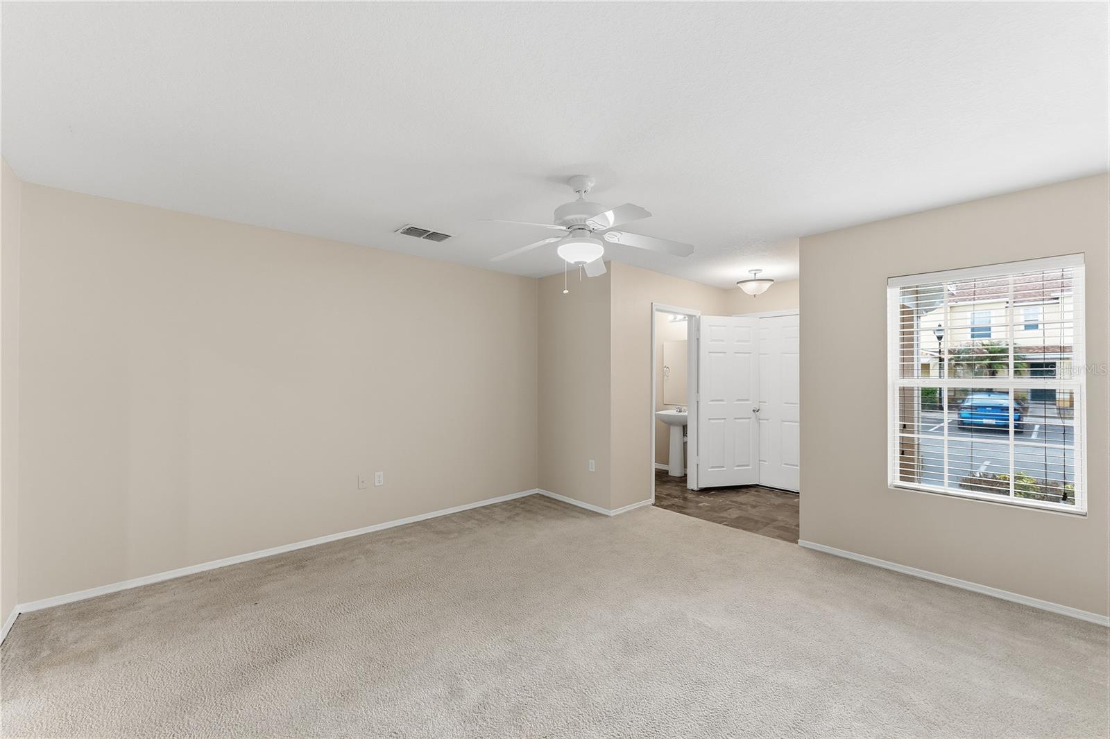 Image 4 of 24 For 5111 Staniard Drive