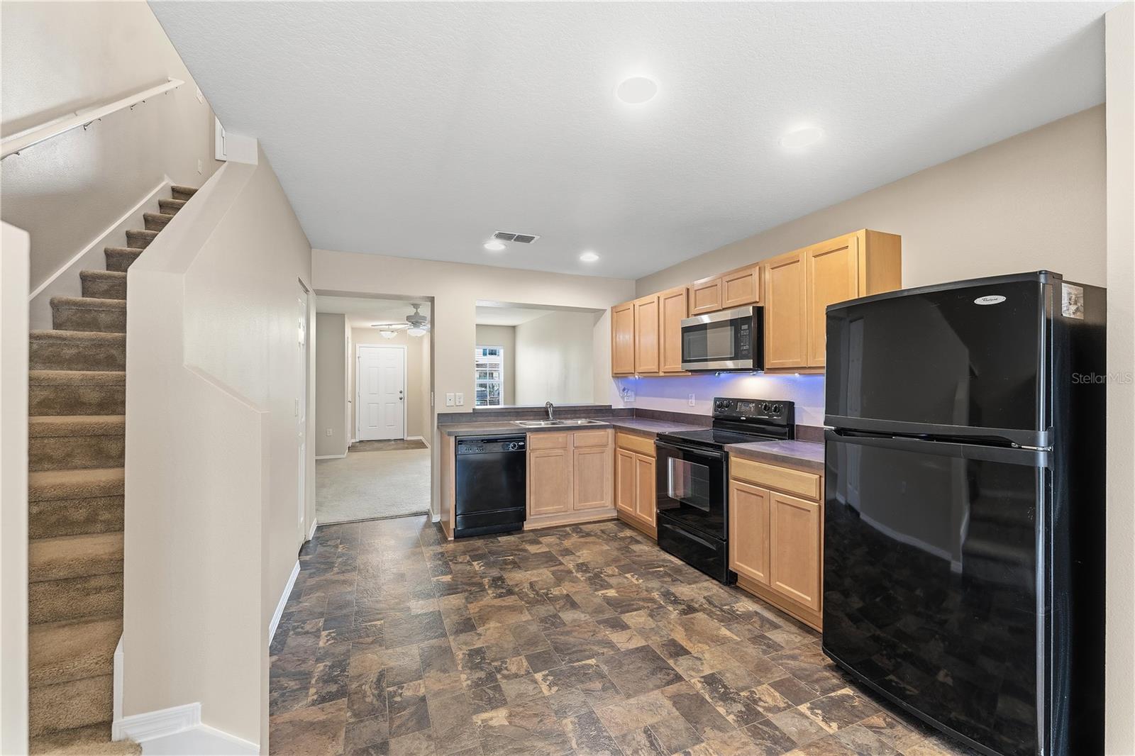 Image 8 of 24 For 5111 Staniard Drive