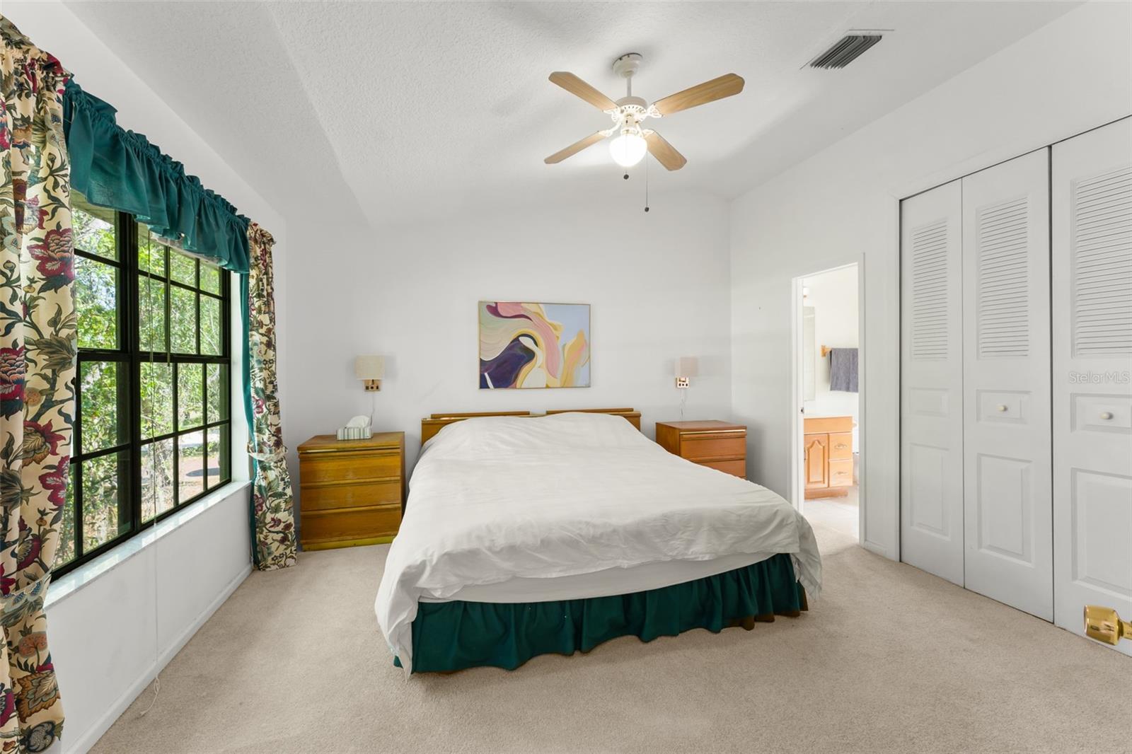 Listing photo id 21 for 9717 Lake Douglas Place