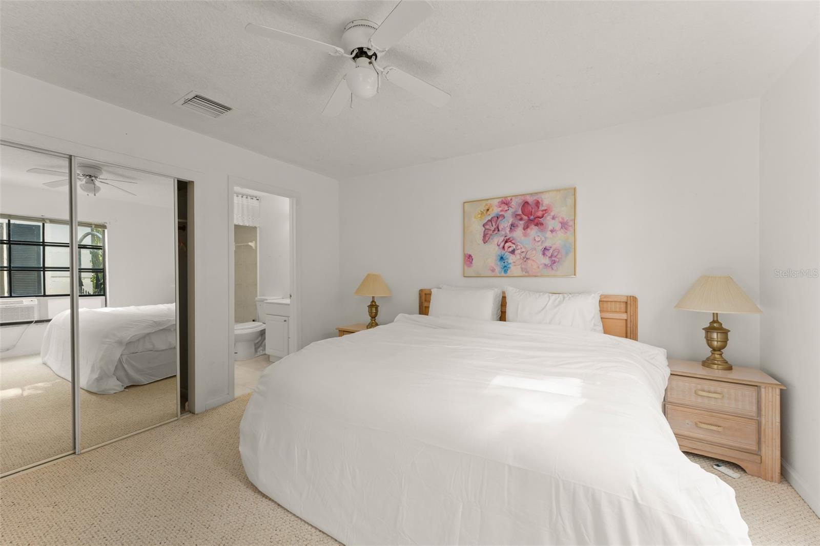 Listing photo id 24 for 9717 Lake Douglas Place