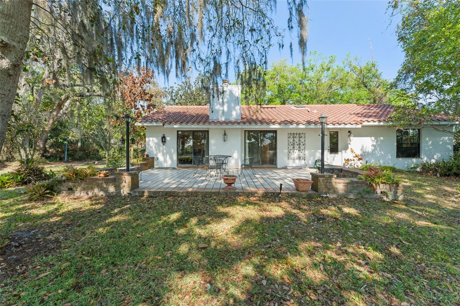 Listing photo id 44 for 9717 Lake Douglas Place