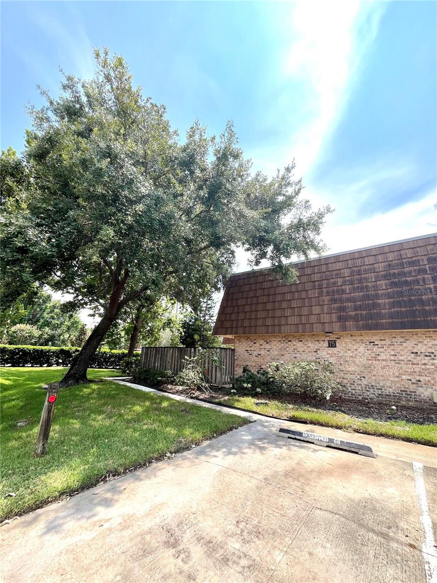 Image 2 of 23 For 5268 Coral Court 612