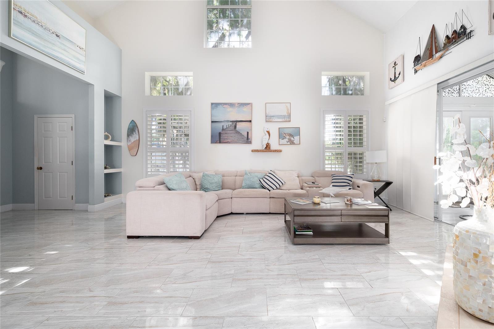 Image 11 of 50 For 239 River Village Drive