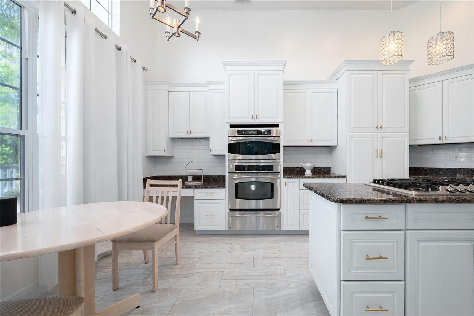 Image 13 of 50 For 239 River Village Drive